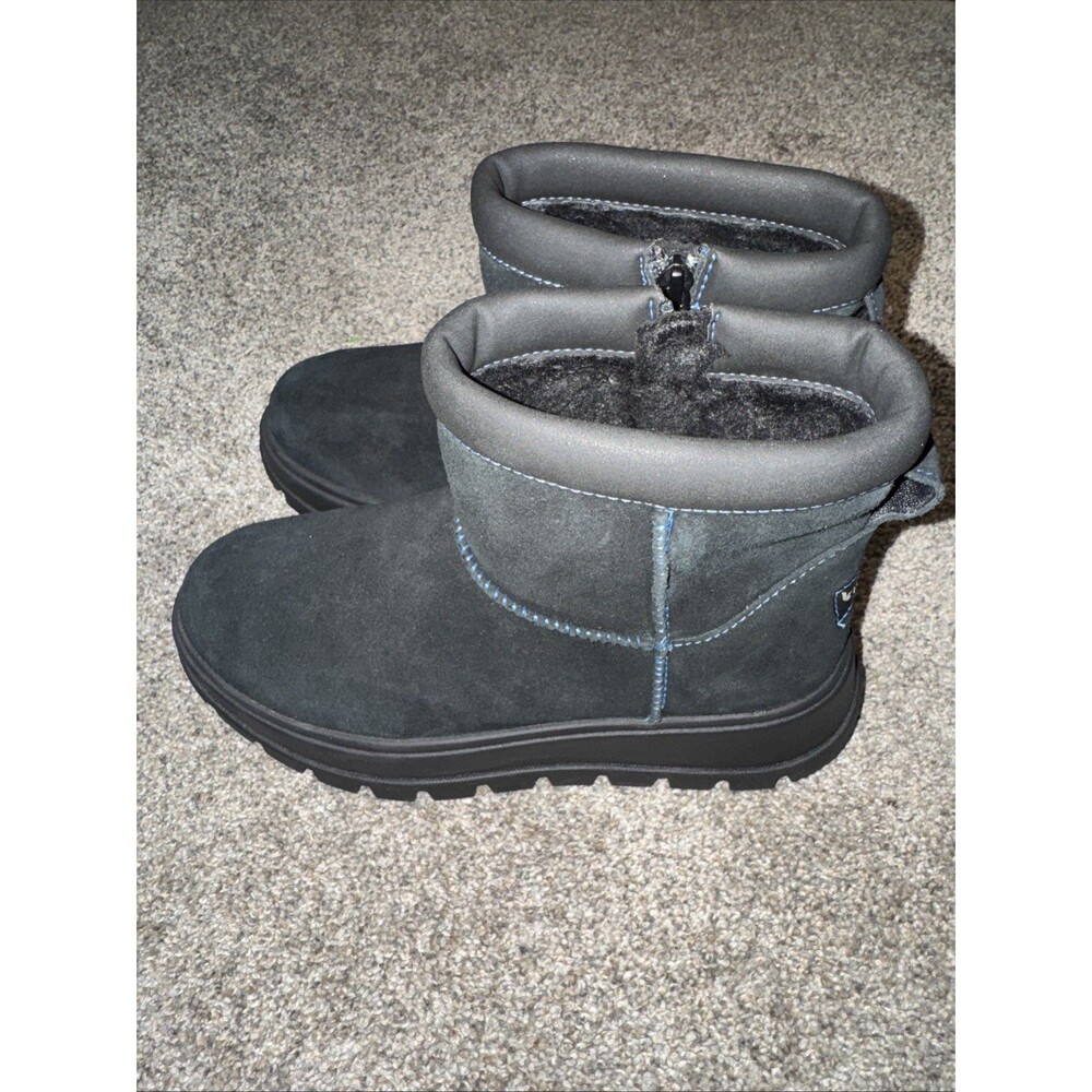 Women’s Size 5 Koolaburra By UGG- Koola Mini Hybrid Booties Black - Picture 2 of 5